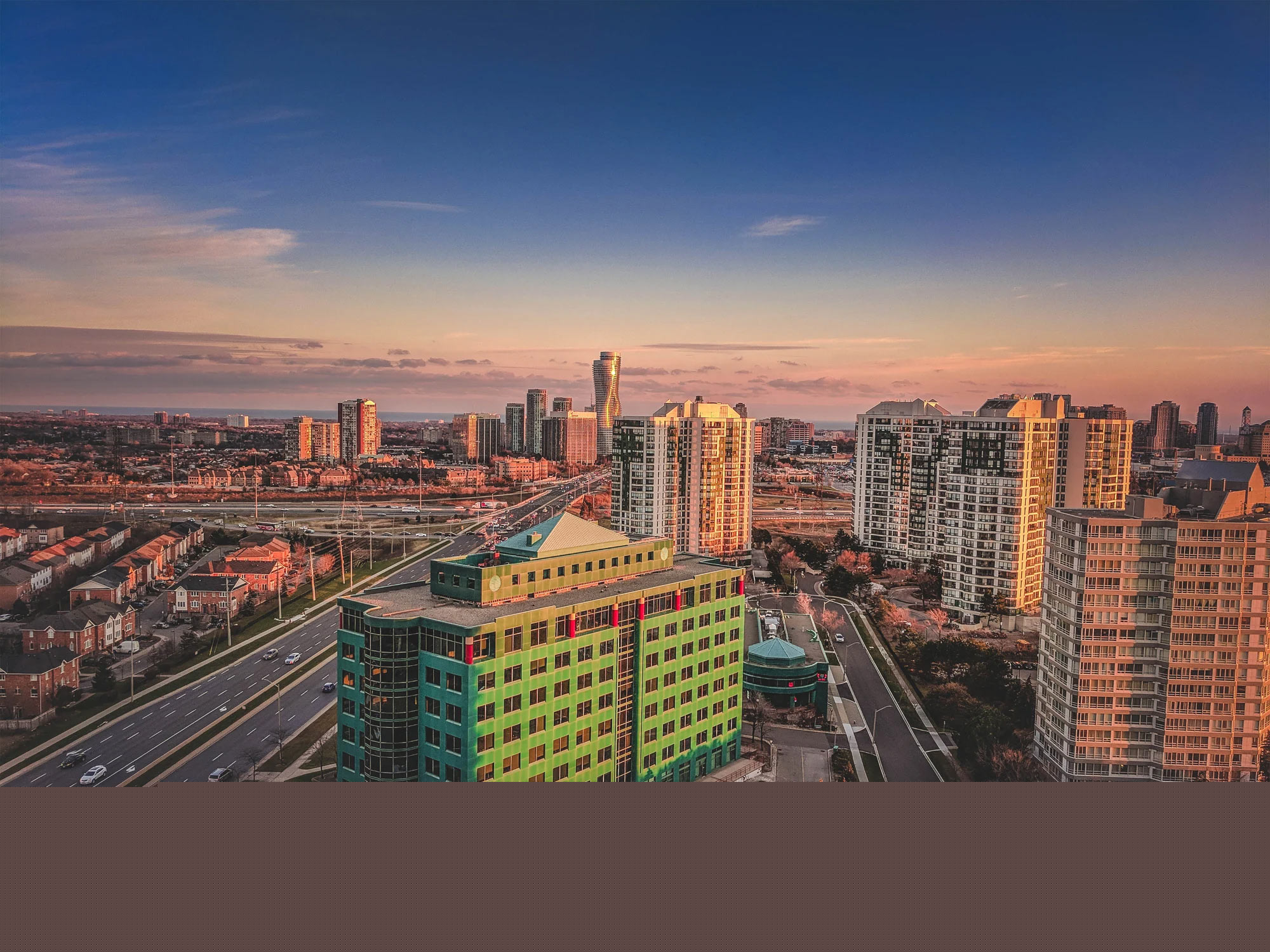 Mississauga's Kingsbridge neighbourhood at sunset